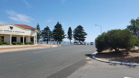 Aart Apartments - Accommodation Burleigh 3