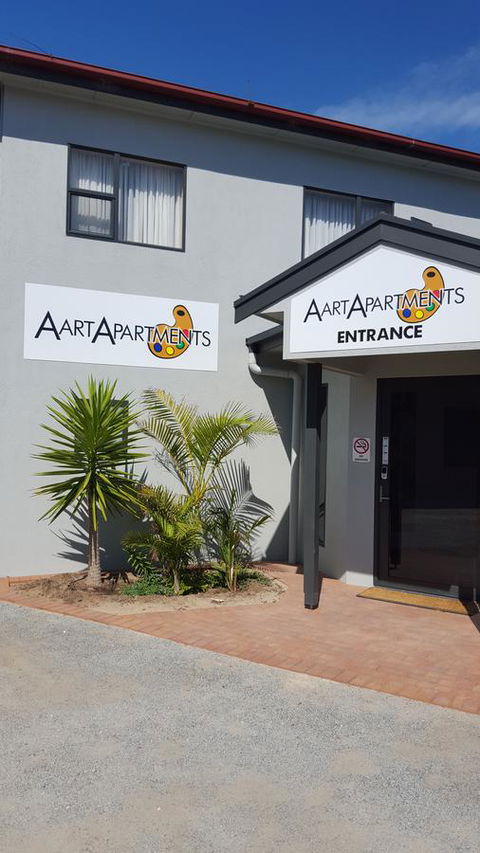 Aart Apartments - Accommodation Burleigh 1
