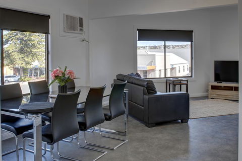 Aart Apartments - Accommodation Burleigh 23