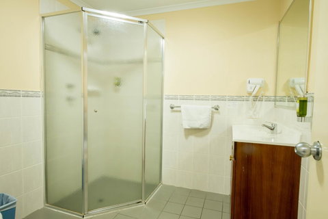 Jacksons Motor Inn - Accommodation Burleigh 24