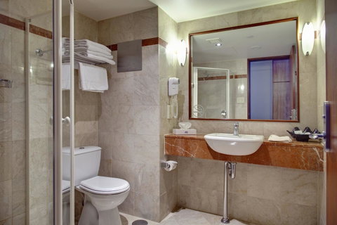 Arkaba Hotel - Accommodation Burleigh 15