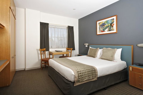 BreakFree Directors Studios - Accommodation Burleigh 3