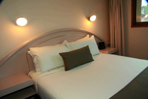 Comfort Hotel Adelaide Meridien - Accommodation Burleigh 4