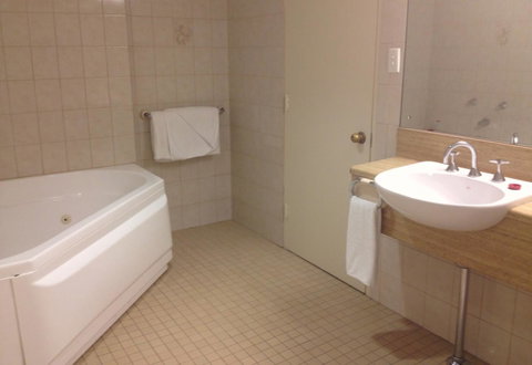 Comfort Hotel Adelaide Meridien - Accommodation Burleigh 13