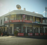Commercial Hotel Morgan - Accommodation Burleigh
