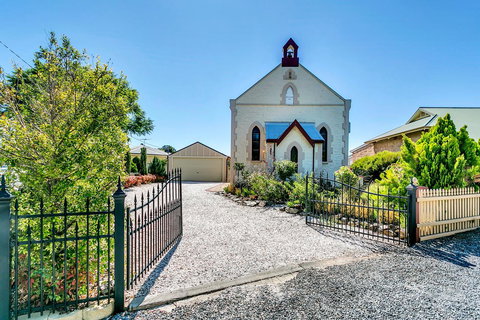 \'THE CHURCH\' Guest Home, Gawler Barossa Region - Accommodation Burleigh 12