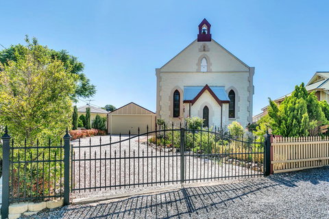\'THE CHURCH\' Guest Home, Gawler Barossa Region - Accommodation Burleigh 0