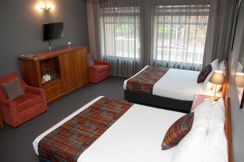 The O'Connell Inn - Accommodation Burleigh 8