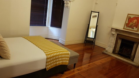 The O'Connell Inn - Accommodation Burleigh 20