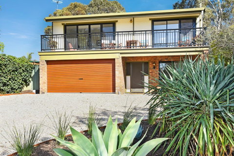 Port Of Call - Port Willunga - C21 SouthCoast Holidays - Accommodation Burleigh 27