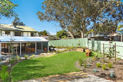 Port Of Call - Port Willunga - C21 SouthCoast Holidays - Accommodation Burleigh 23