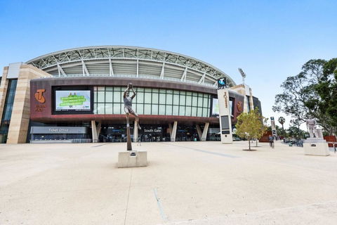 Adelaide Style Accommodation-Close To City-North Adelaide-3 Bdrm- FREE Parking - Accommodation Burleigh 29