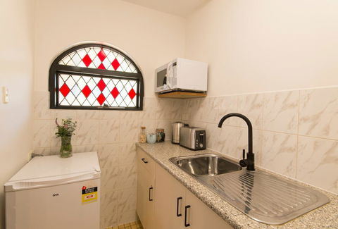 The Manor Basket Range - Accommodation Burleigh 5