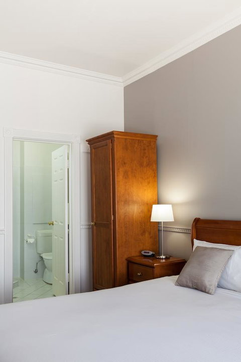 Majestic Tynte Street Apartments - Accommodation Burleigh 16