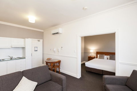 Majestic Tynte Street Apartments - Accommodation Burleigh 18