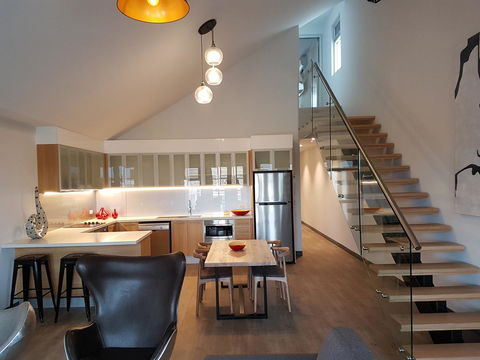 Semaphore Splash Apartments - Accommodation Burleigh 5