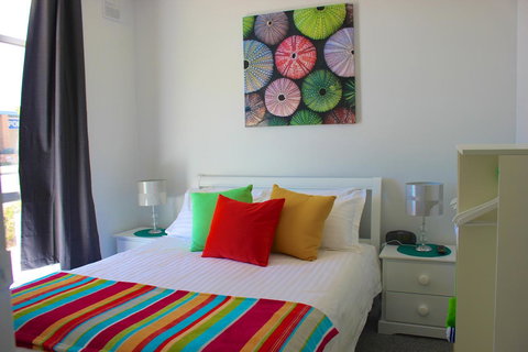 Seaview Sunset Holiday Apartments - Accommodation Burleigh 16