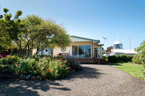 Admirals Inn - Accommodation Burleigh 11