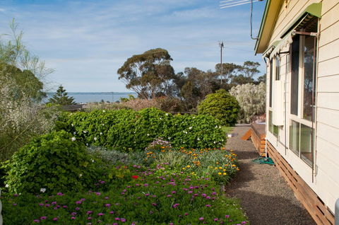 Admirals Inn - Accommodation Burleigh 25
