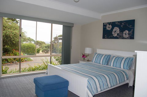 Admirals Inn - Accommodation Burleigh 13