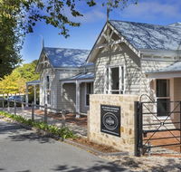 Grandview Homes Accommodation - The Adelaide - Accommodation Burleigh