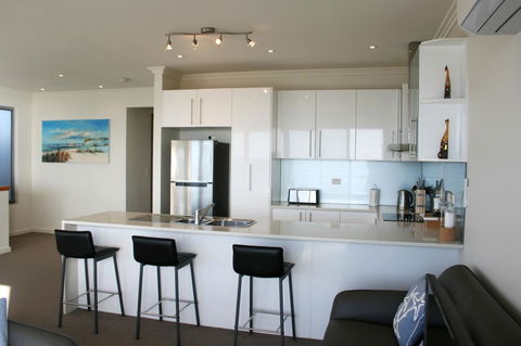 Penneshaw Oceanview Apartments - Accommodation Burleigh 4