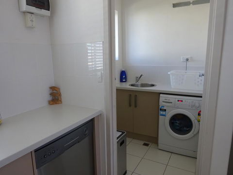 Selene Holiday Apartment @West Beach - Accommodation Burleigh 18