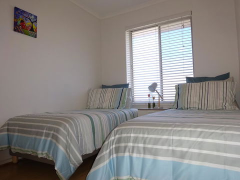 Selene Holiday Apartment @West Beach - Accommodation Burleigh 25