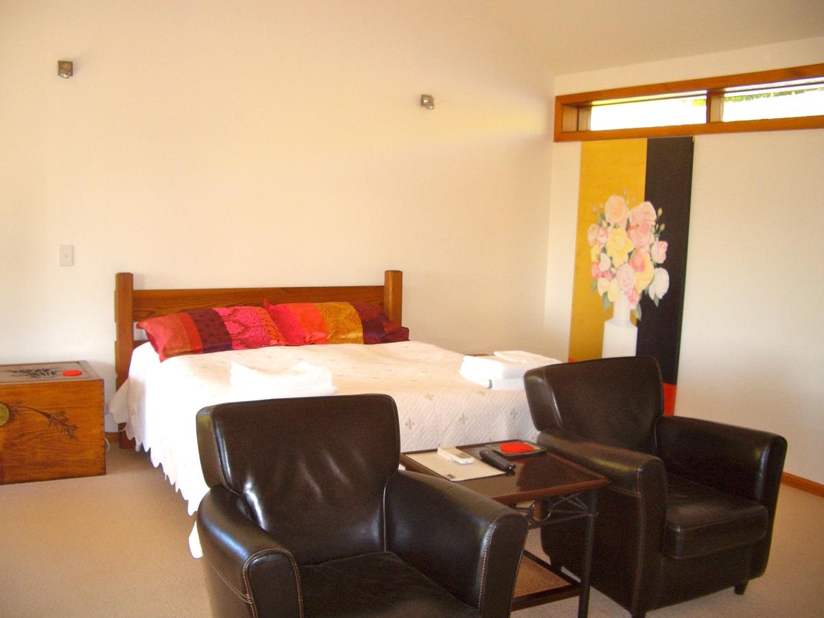 Echunga SA Accommodation Burleigh