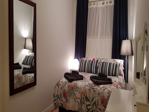 Unit In Marion - Accommodation Burleigh 0