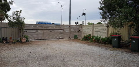 Unit In Marion - Accommodation Burleigh 2