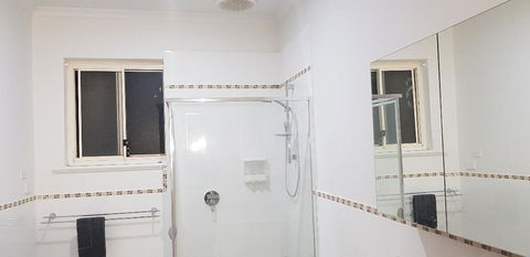 Unit In Marion - Accommodation Burleigh 9