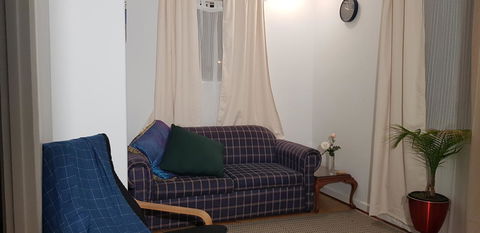 Unit In Marion - Accommodation Burleigh 5