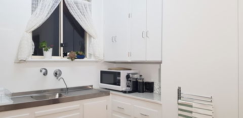 Unit In Marion - Accommodation Burleigh 7