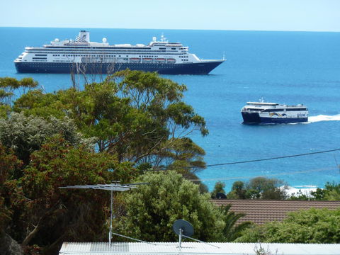 SeaShells Penneshaw - Accommodation Burleigh 25