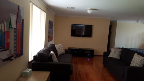 Breeze On Scenic - Accommodation Burleigh 1