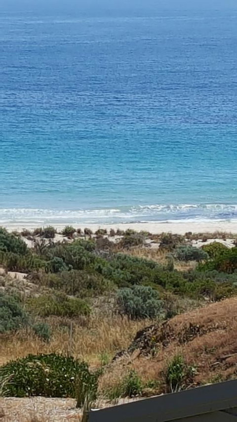 Breeze On Scenic - Accommodation Burleigh 3