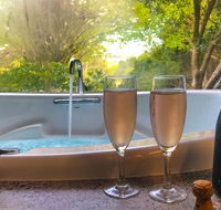 Adelaide Hills Retreats - Accommodation Burleigh