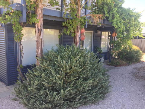 SHAKIN' SHACK - Accommodation Burleigh 18