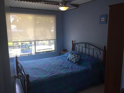 SHAKIN' SHACK - Accommodation Burleigh 4