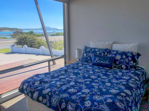 Beachview - Accommodation Burleigh 16