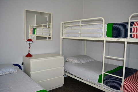 Beachview - Accommodation Burleigh 20