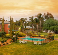 Clare Country Club - Accommodation Burleigh