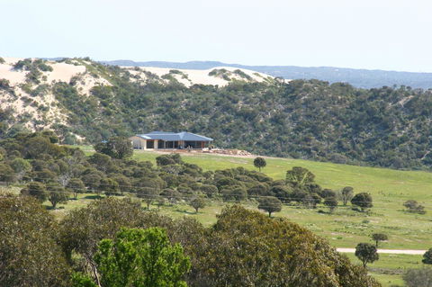 Almonta Park Lodge - Accommodation Burleigh 0