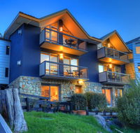 Snowgoose Apartments - Accommodation Burleigh
