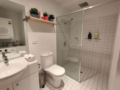 Project BNB On York - Accommodation Burleigh 1