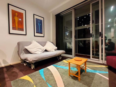 Project BNB On York - Accommodation Burleigh 8