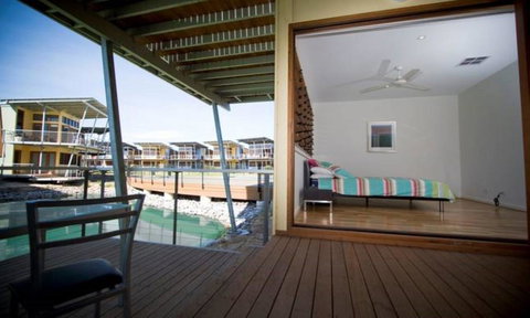 South Shores Yellowfin Villa 96 - South Shores Normanville - Accommodation Burleigh 5