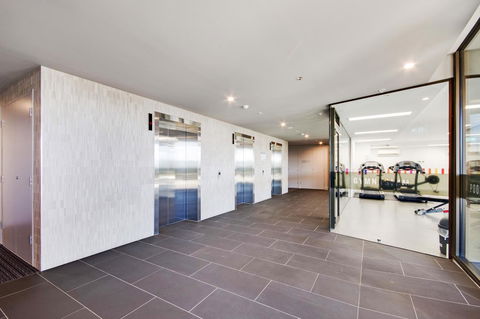 Swainson At Vue - Accommodation Burleigh 22