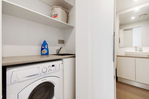 Swainson At Vue - Accommodation Burleigh 15